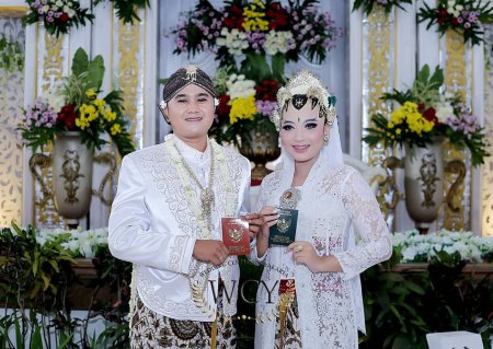 Album : Wedding mbak Mia dan mas Adetya